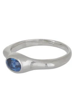 Cecil Ring in White Gold - Blue Sapphire