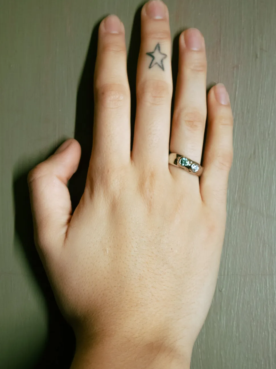 Felt Ring Divine White Gold - Diamond & Mint Green Tourmaline