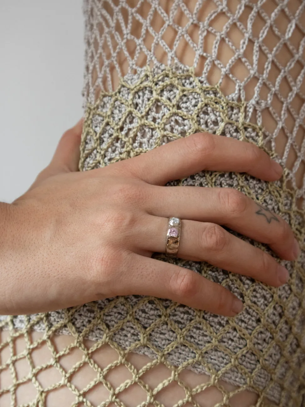 Felt Ring Divine White Gold - Diamond & Blue Sapphire
