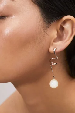 Martini Earring - Cream