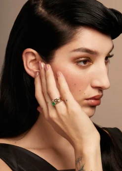 Queen Ring - Emerald