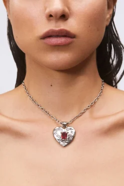 Super Heart Necklace in Silver